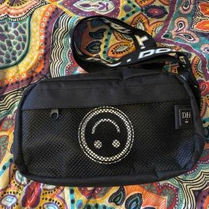 Daniel Howell: Don’t talk to me fanny pack